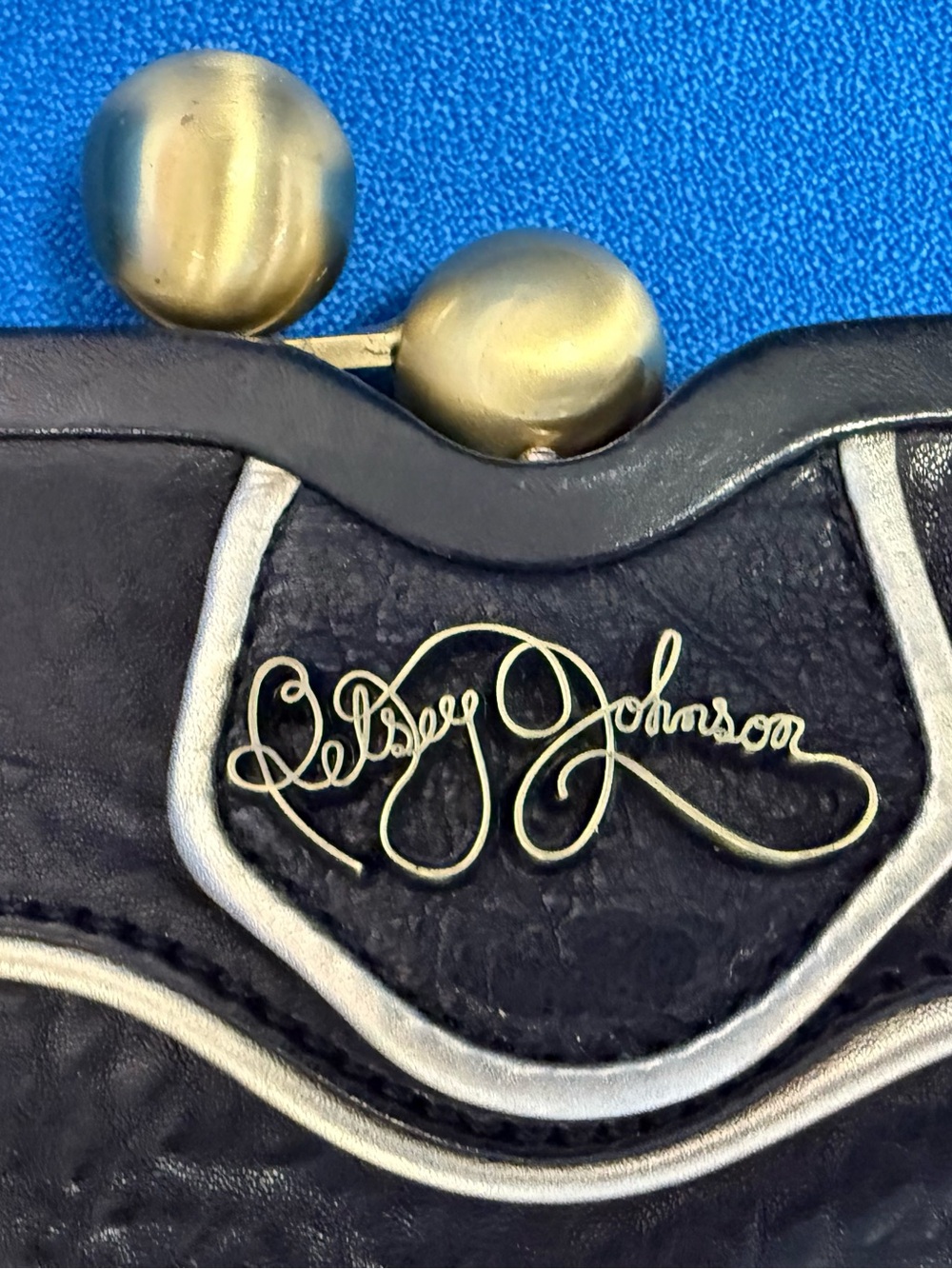 Vintage Betsy Johnson Kiss-lock leather Runway Clutch. Black leather Rare Y2K - Picture 4 of 13